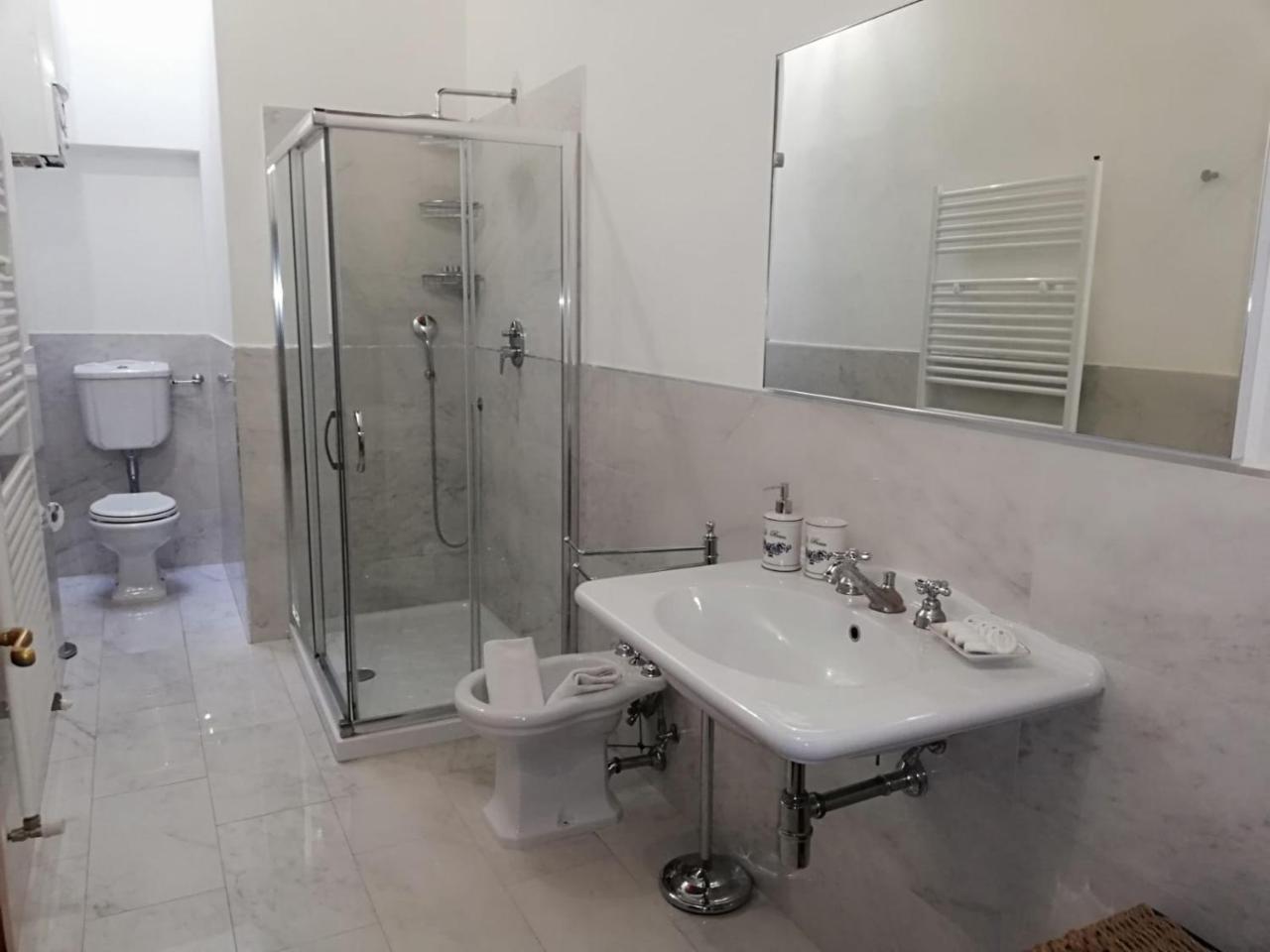 La Rosa Townhouse Bed and Breakfast Firenze Eksteriør billede